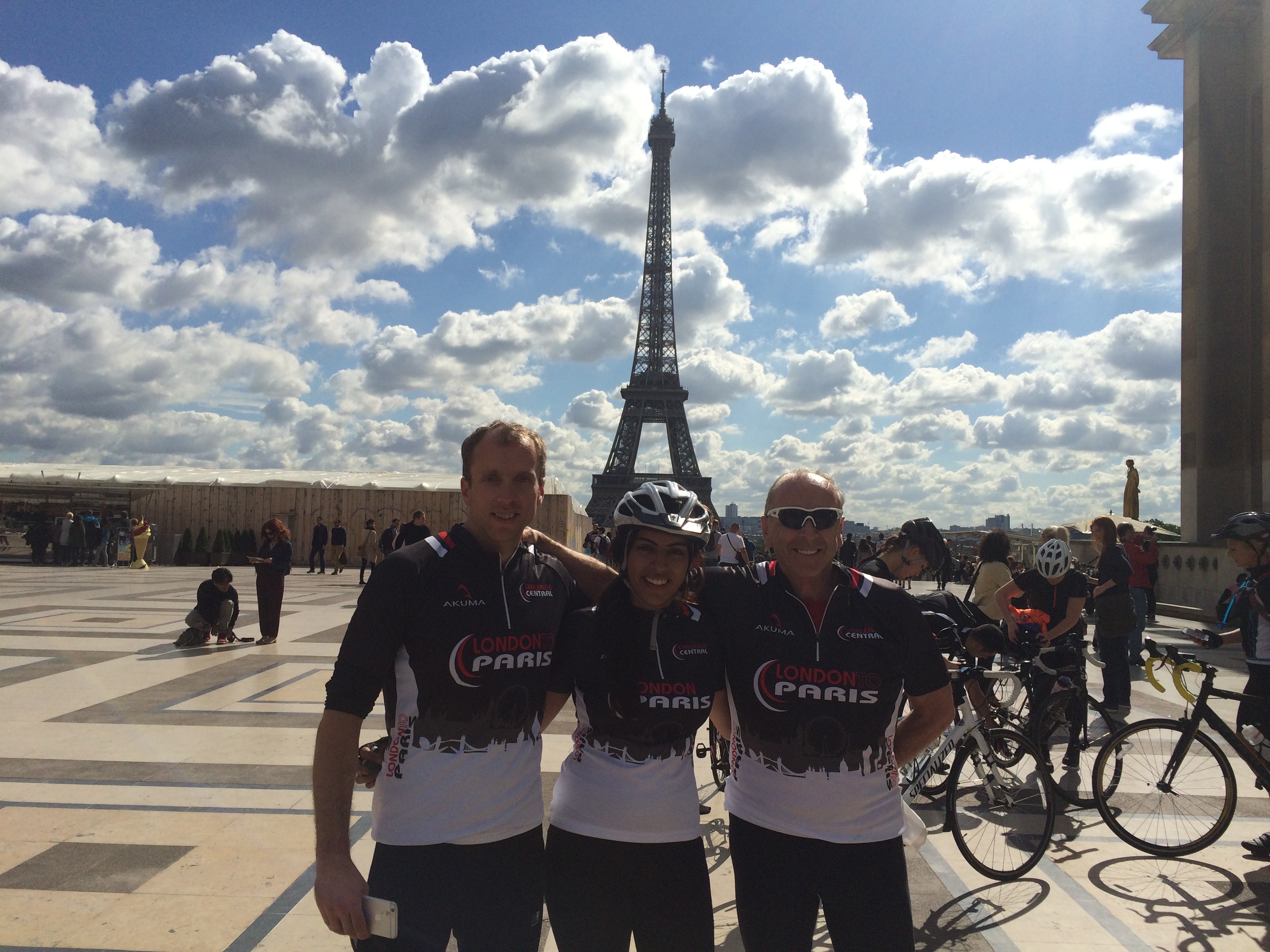 Day 3 - Finish at Trocadero 